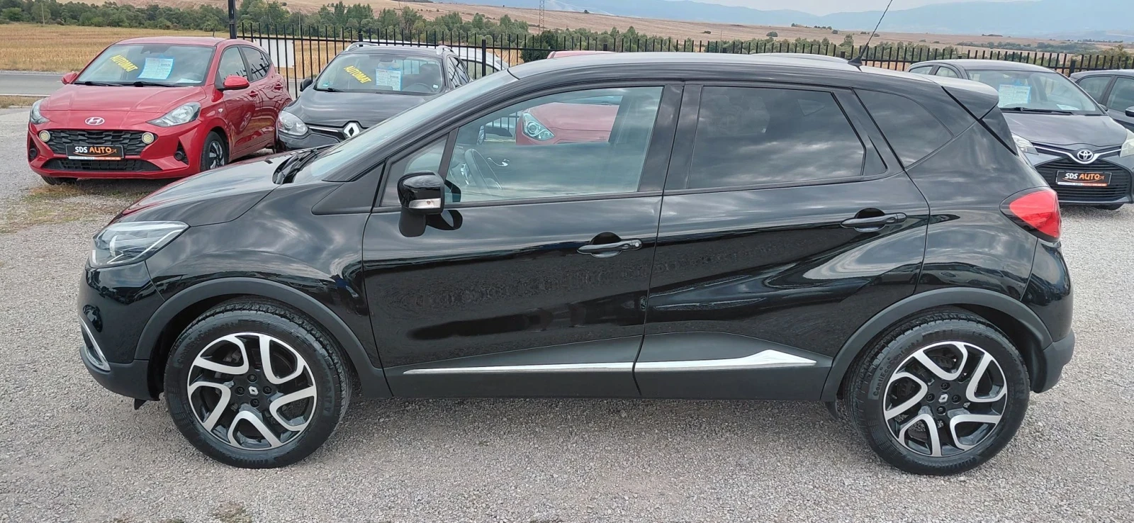 Renault Captur AUTOMAT, 1.5DCI, NAVI, лизинг, снимка 3 - Автомобили и джипове - 56041997