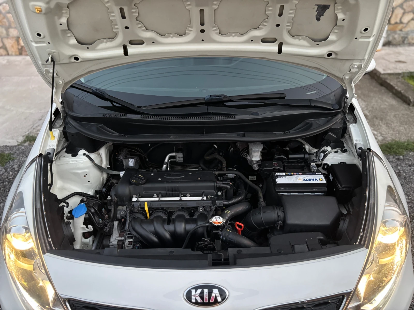 Kia Rio 1.4i AVTOMAT NAVI SWISS FULL | Mobile.bg � ����������� 16