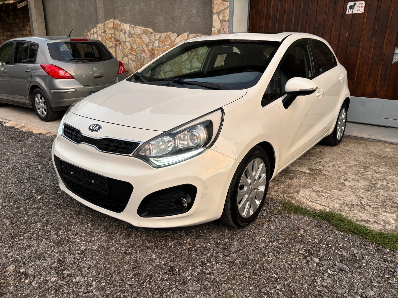 Kia Rio 1.4i AVTOMAT NAVI SWISS FULL | Mobile.bg � ����������� 2