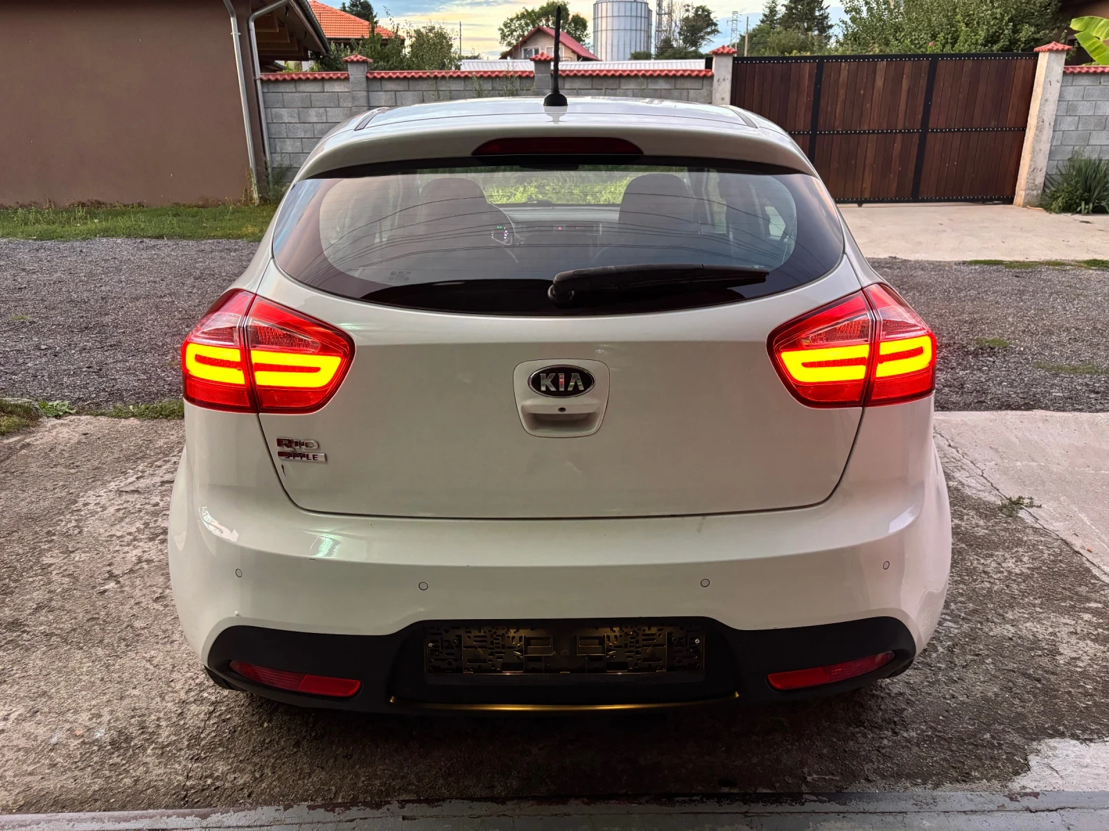 Kia Rio 1.4i AVTOMAT NAVI SWISS FULL | Mobile.bg � ����������� 6