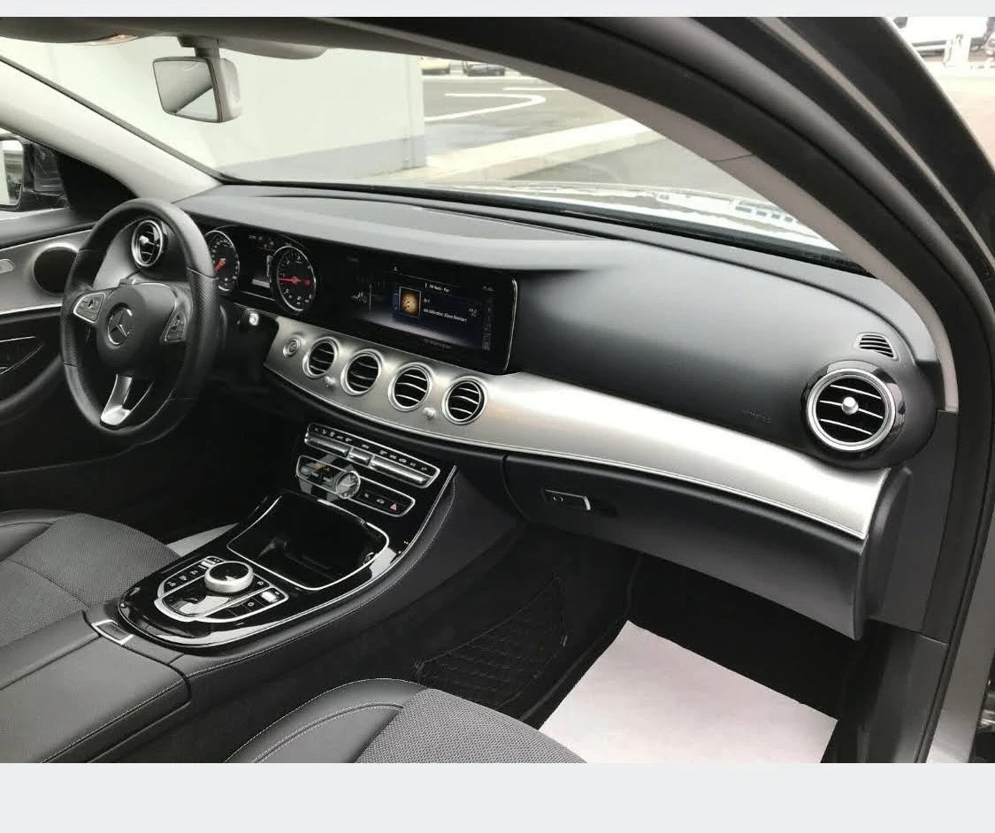Mercedes-Benz E 220, снимка 3 - Автомобили и джипове - 56248133