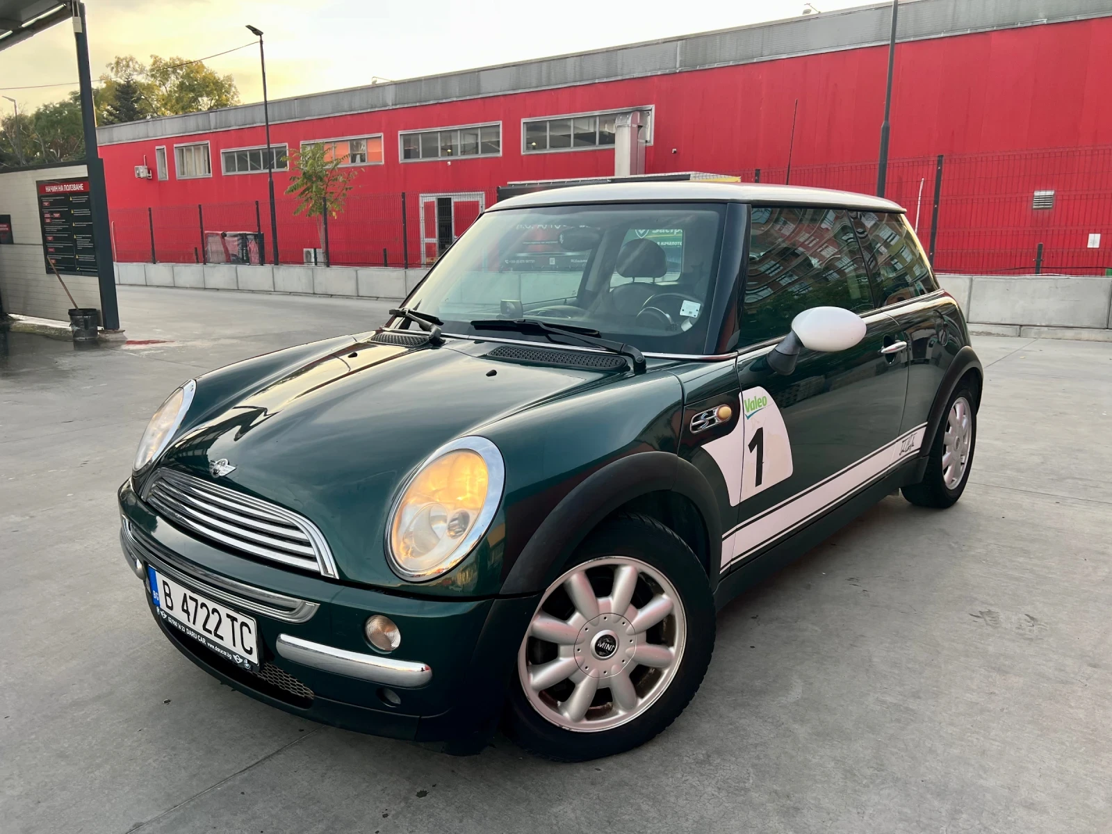 Mini Cooper 1.6 , снимка 2 - Автомобили и джипове - 56433330