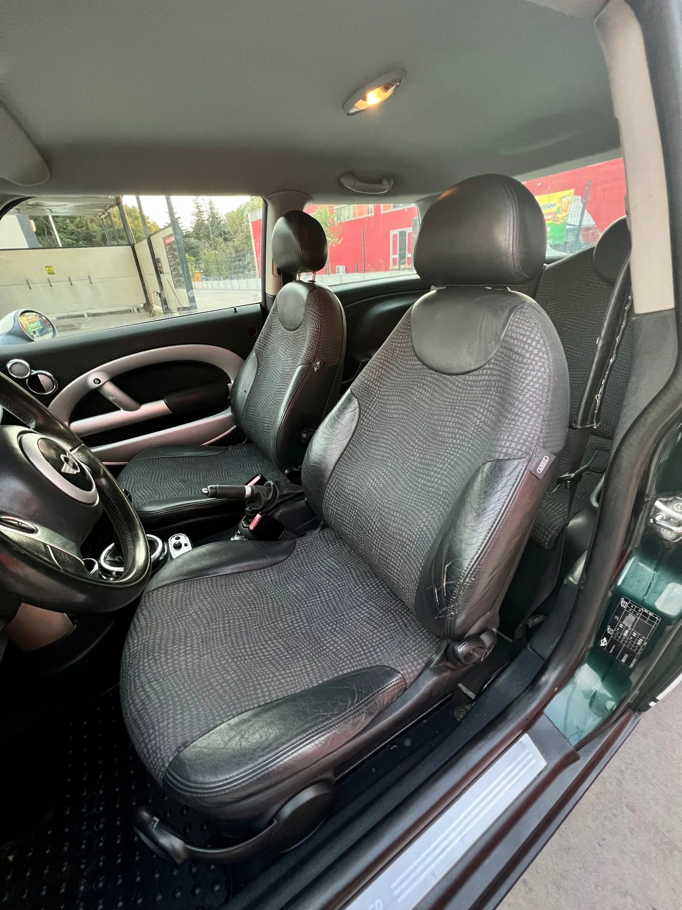 Mini Cooper 1.6 , снимка 9 - Автомобили и джипове - 56433330