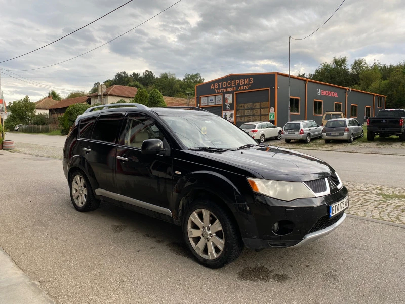 Mitsubishi Outlander 2.0 136кс Всички екстри/БАРТЕР, снимка 1 - Автомобили и джипове - 47144094