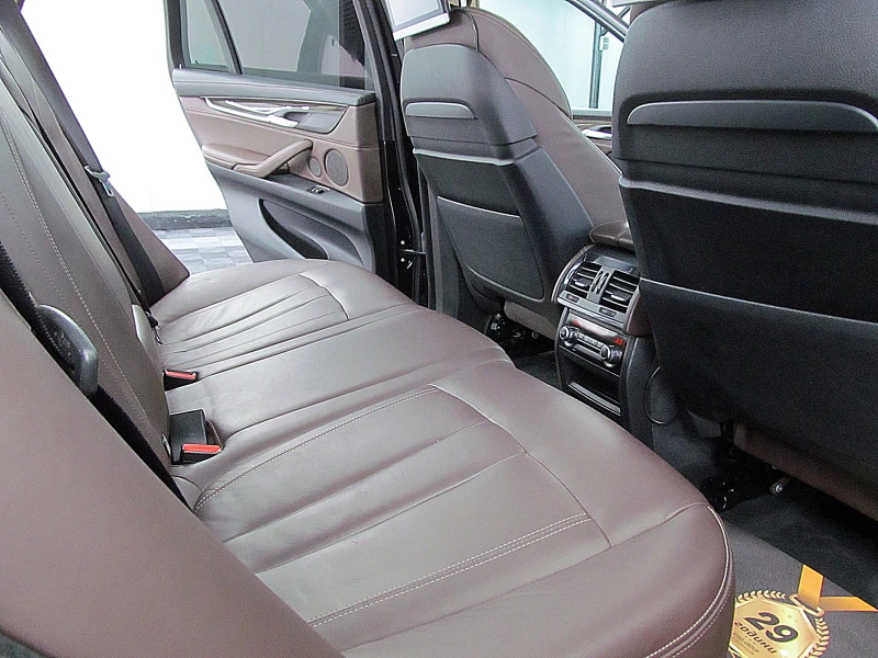 BMW X5 4.0D/PANORAMA/2xTV/СОБСТВЕН ЛИЗИНГ, снимка 10 - Автомобили и джипове - 50456376