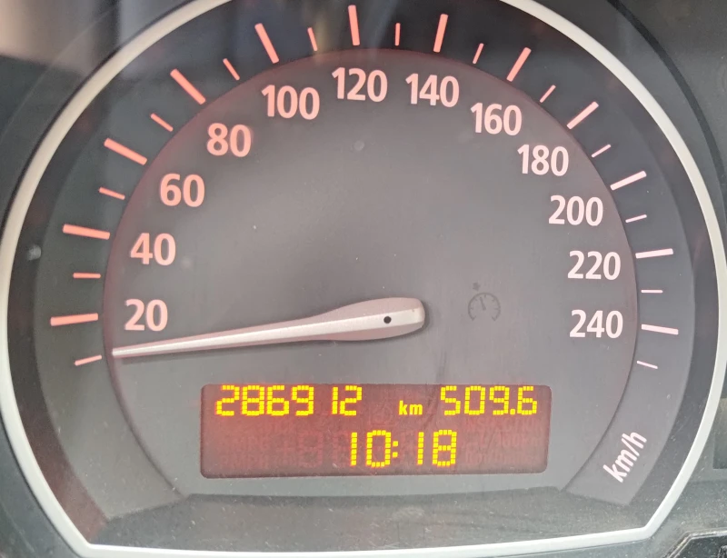 BMW X3, снимка 11 - Автомобили и джипове - 52744124