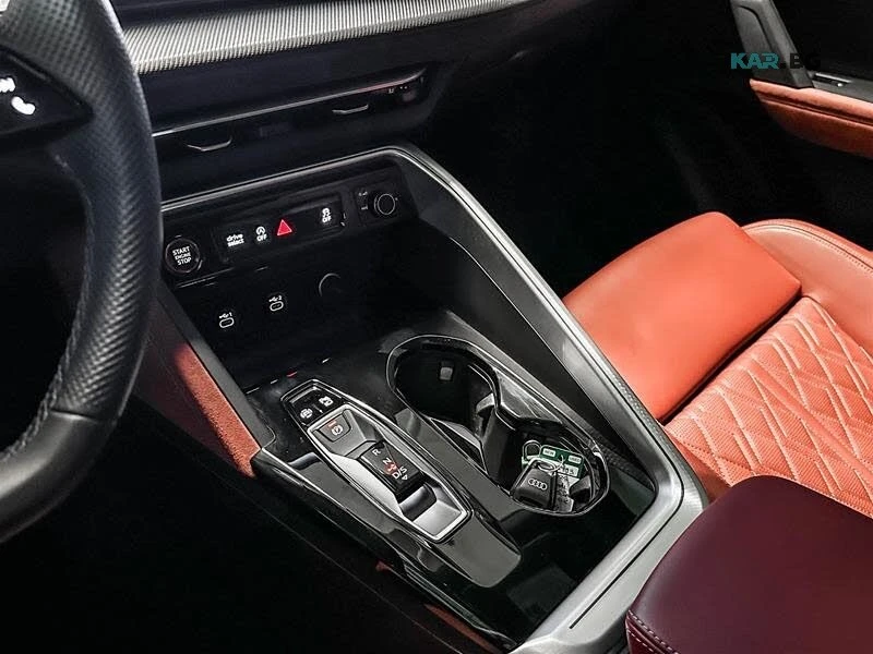 Audi SQ5 3.0T * Premium Plus * АвтоКредит * (ЦЕНА ДО БГ), снимка 14 - Автомобили и джипове - 55891787