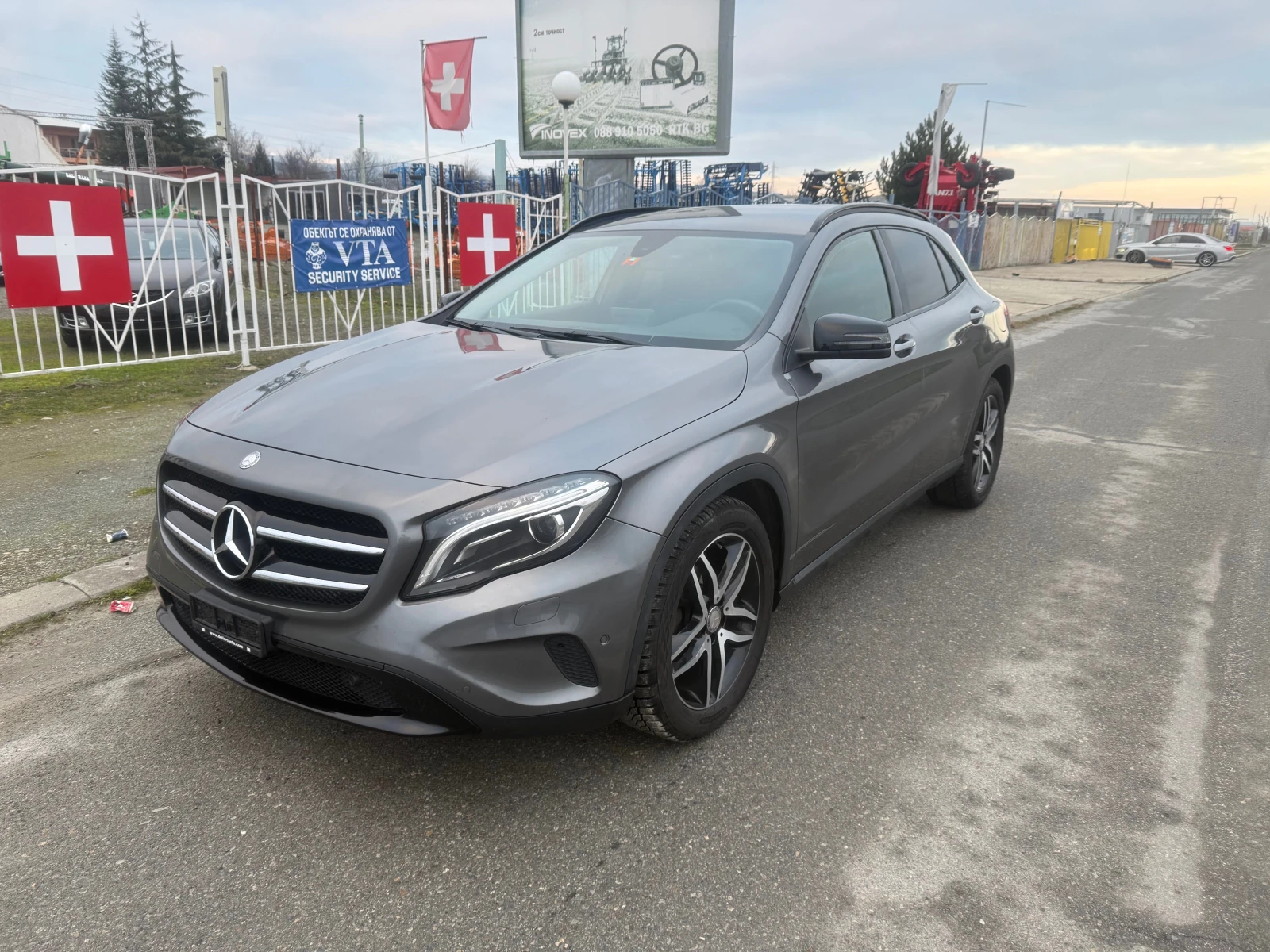 Mercedes-Benz GLA 200 4 MATIC NAVI ШВЕЙЦАРИЯ, снимка 1