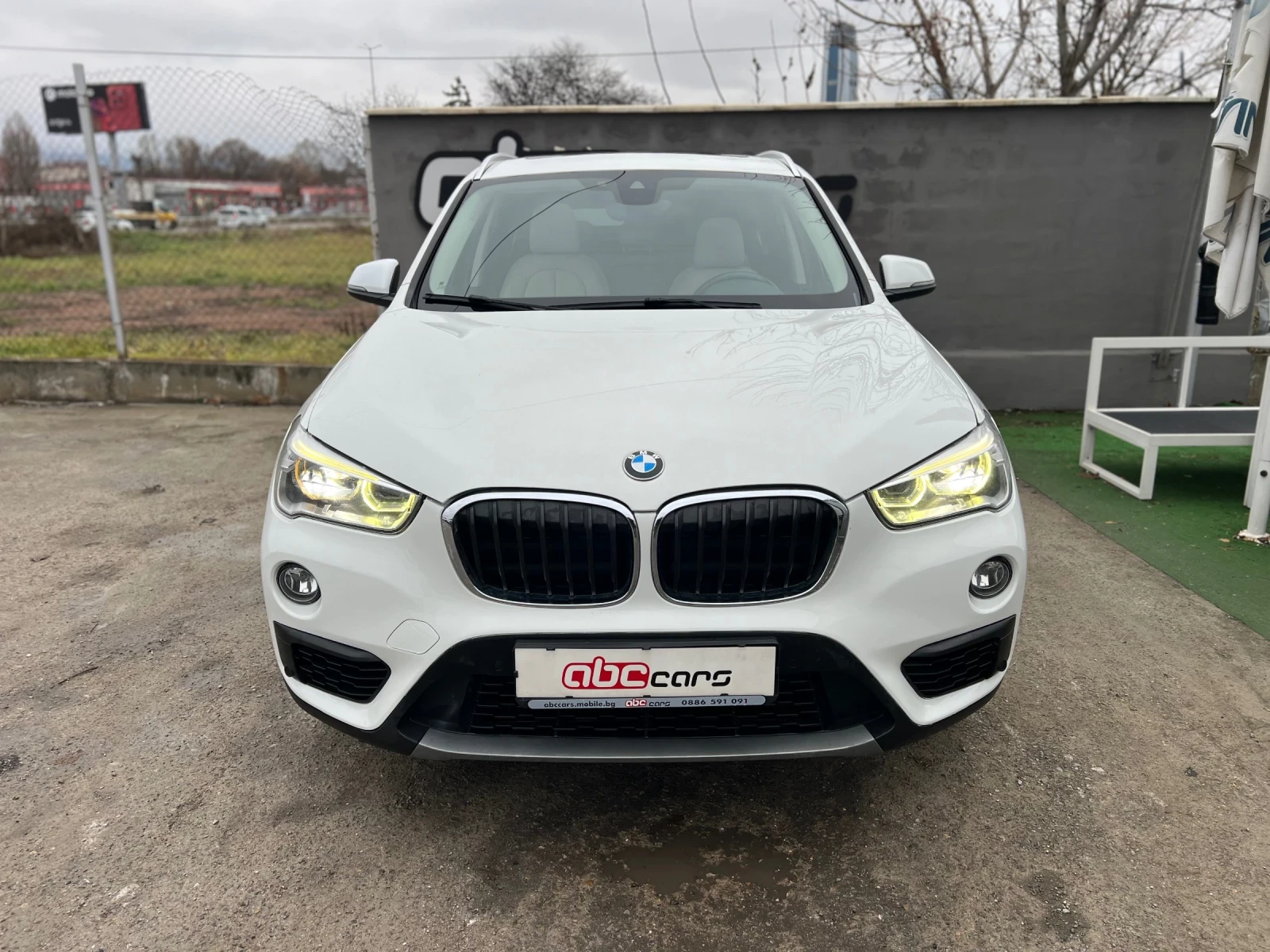 BMW X1 2.0D SDrive - изображение 3