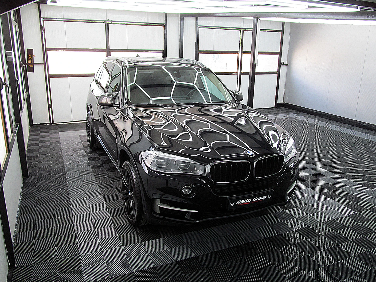 BMW X5 4.0D/PANORAMA/2xTV/  | Mobile.bg   16