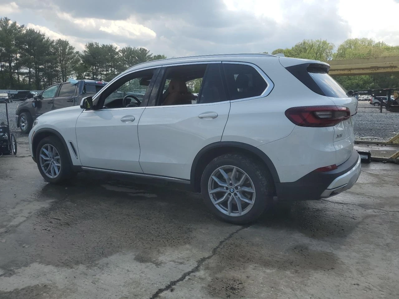 BMW X5 XDRIVE40I - изображение 2