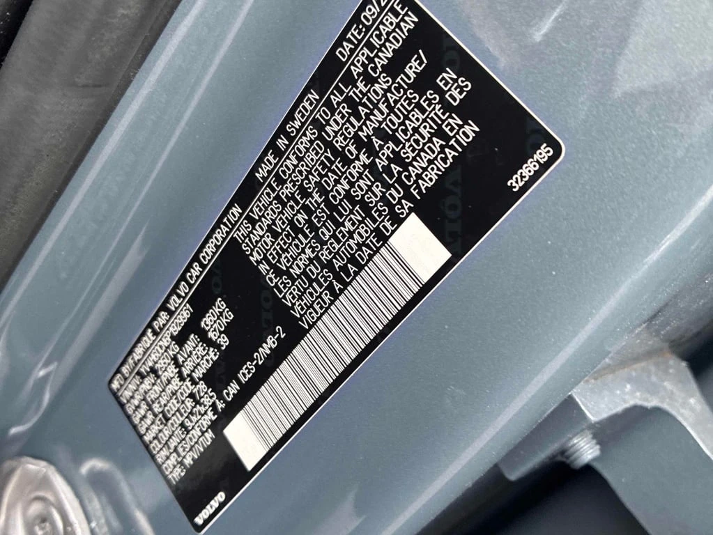 Volvo Xc90 * Plus Bright Theme * CARFAX *    | Mobile.bg   10