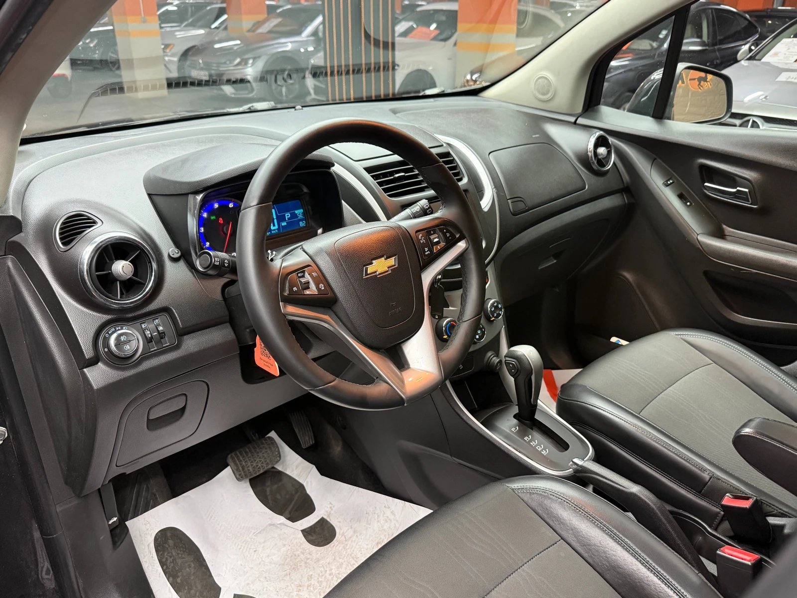 Chevrolet Trax 1.7d 131 к.с./ГАРАНЦИЯ ОТ КЕНТАВЪР , снимка 8 - Автомобили и джипове - 52811375