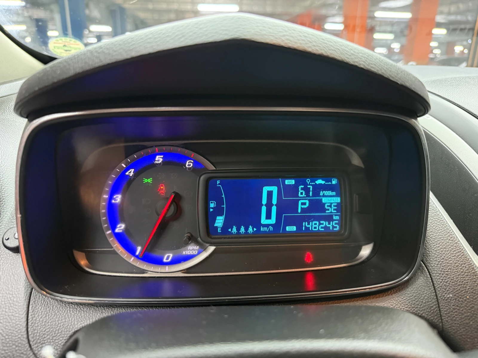 Chevrolet Trax 1.7d 131 к.с./ГАРАНЦИЯ ОТ КЕНТАВЪР , снимка 14 - Автомобили и джипове - 52811375