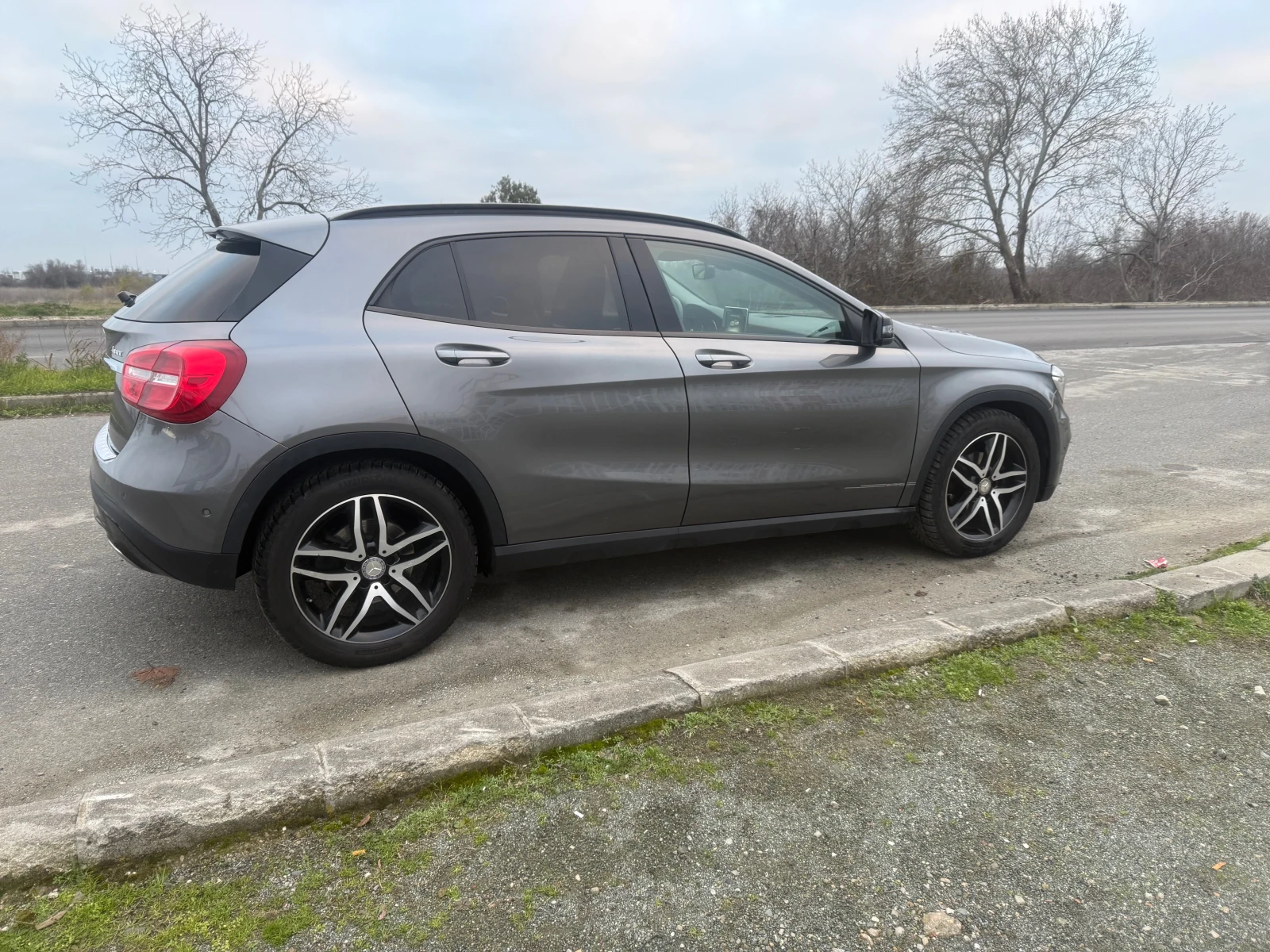 Mercedes-Benz GLA 200 4 MATIC NAVI ШВЕЙЦАРИЯ - изображение 3