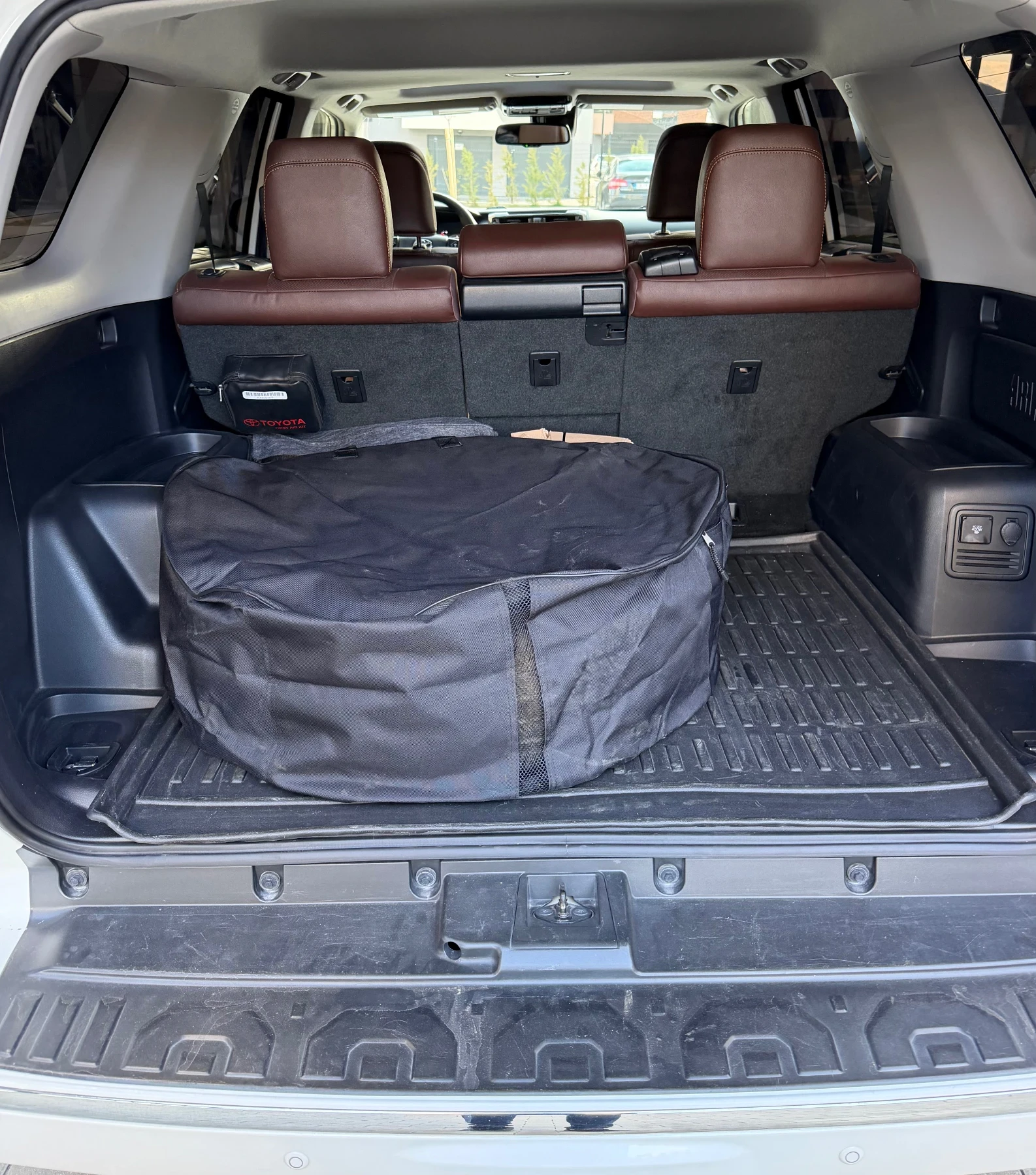 Toyota 4runner Limited, снимка 10 - Автомобили и джипове - 54209591