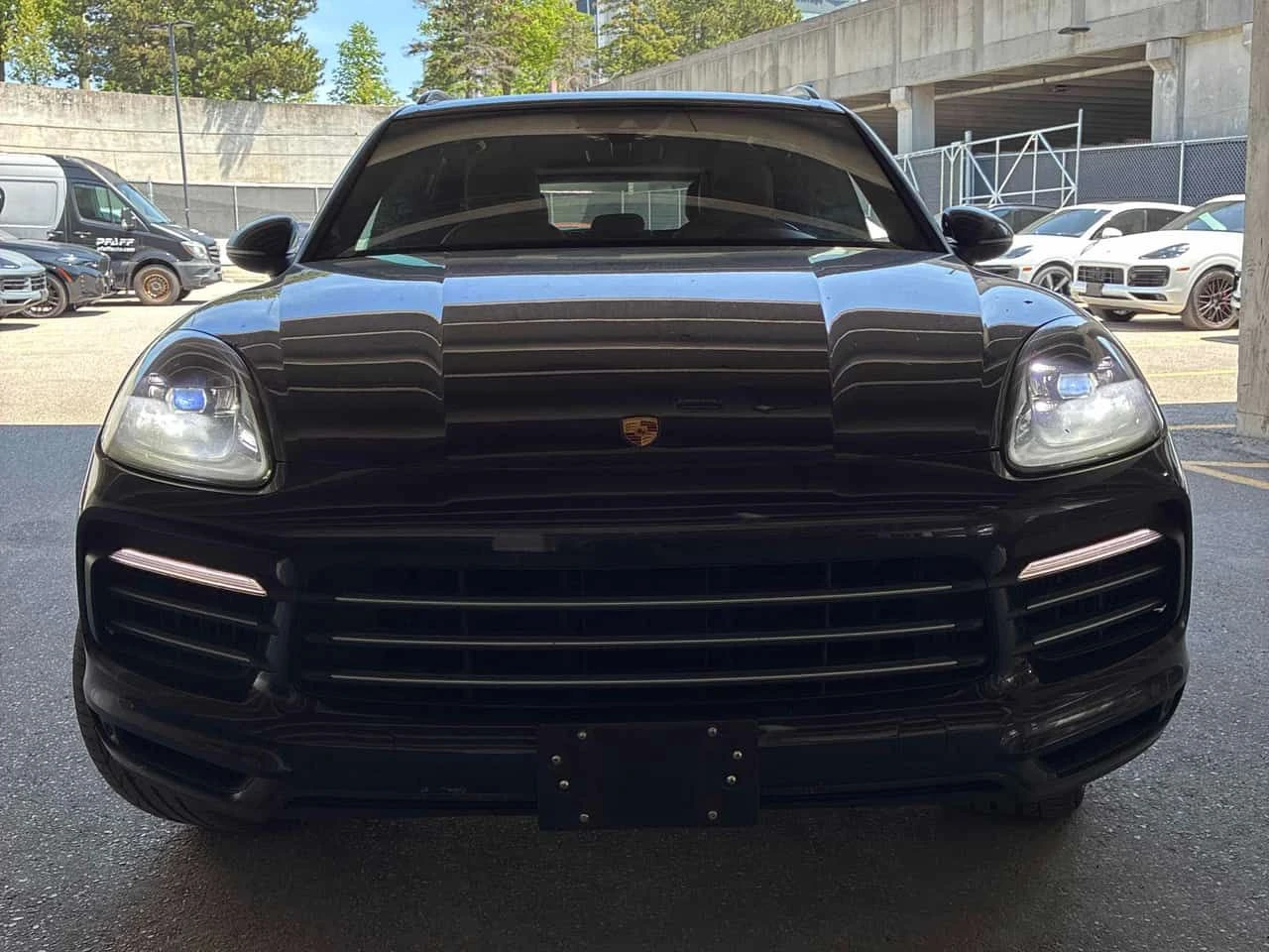 Porsche Cayenne * S * CARFAX * ПРЕДСТАВИТЕЛСТВО * КЛИП НА МОТОРА, снимка 6 - Автомобили и джипове - 54699467