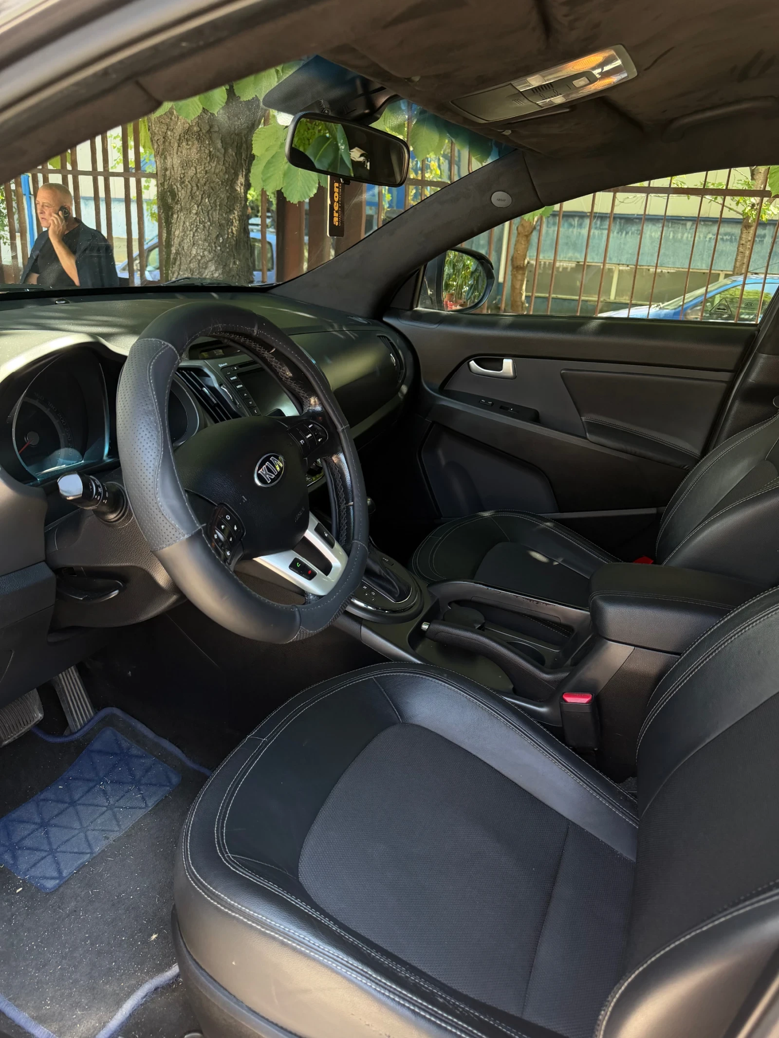 Kia Sportage, снимка 6 - Автомобили и джипове - 55625991