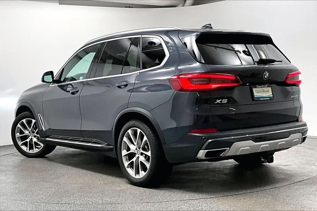 BMW X5 40i* LANE* ASSIST* КАМЕРА* ПАНОРАМА* , снимка 2 - Автомобили и джипове - 56169308