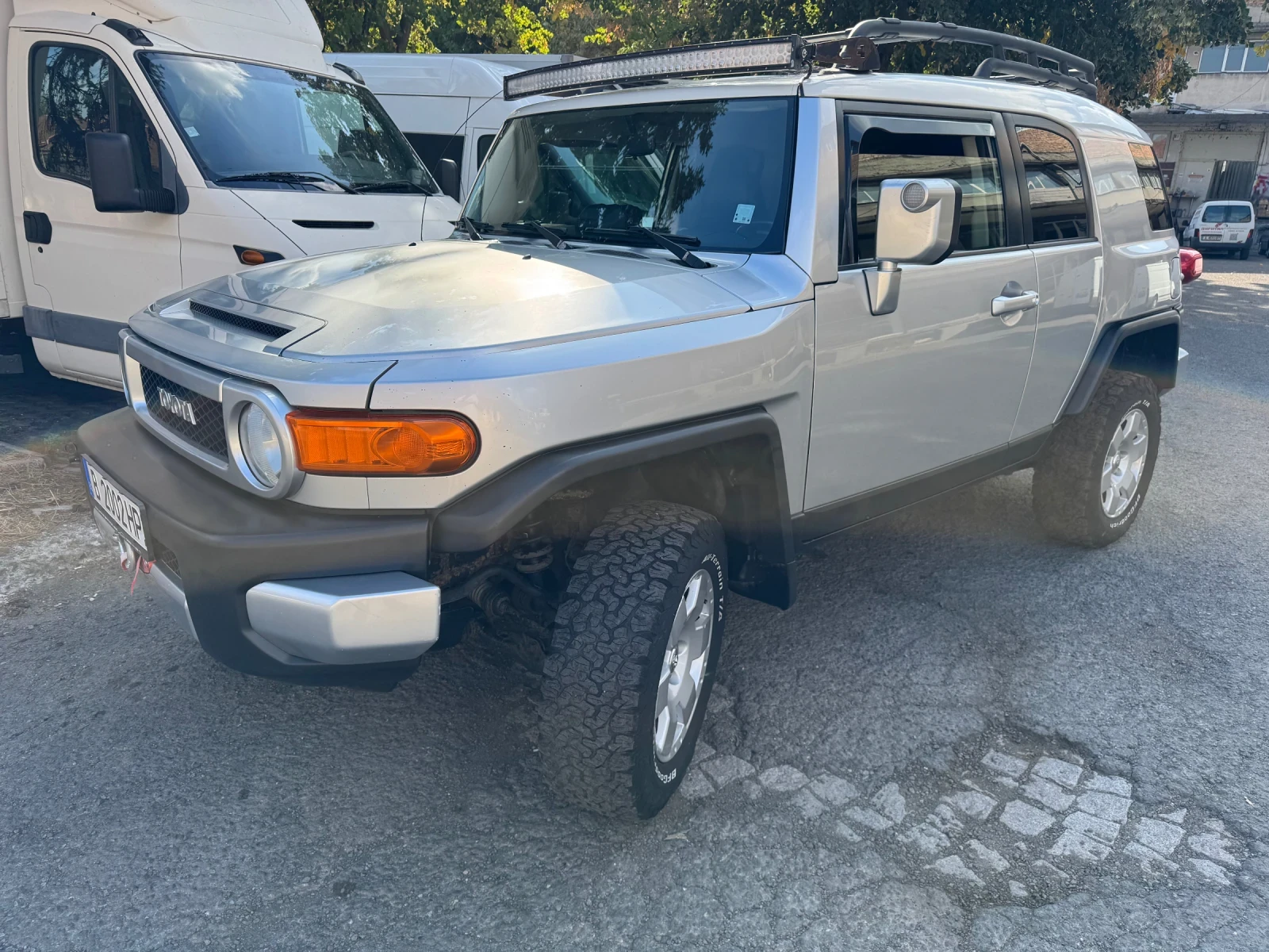 Toyota Fj cruiser, снимка 4 - Автомобили и джипове - 56313680