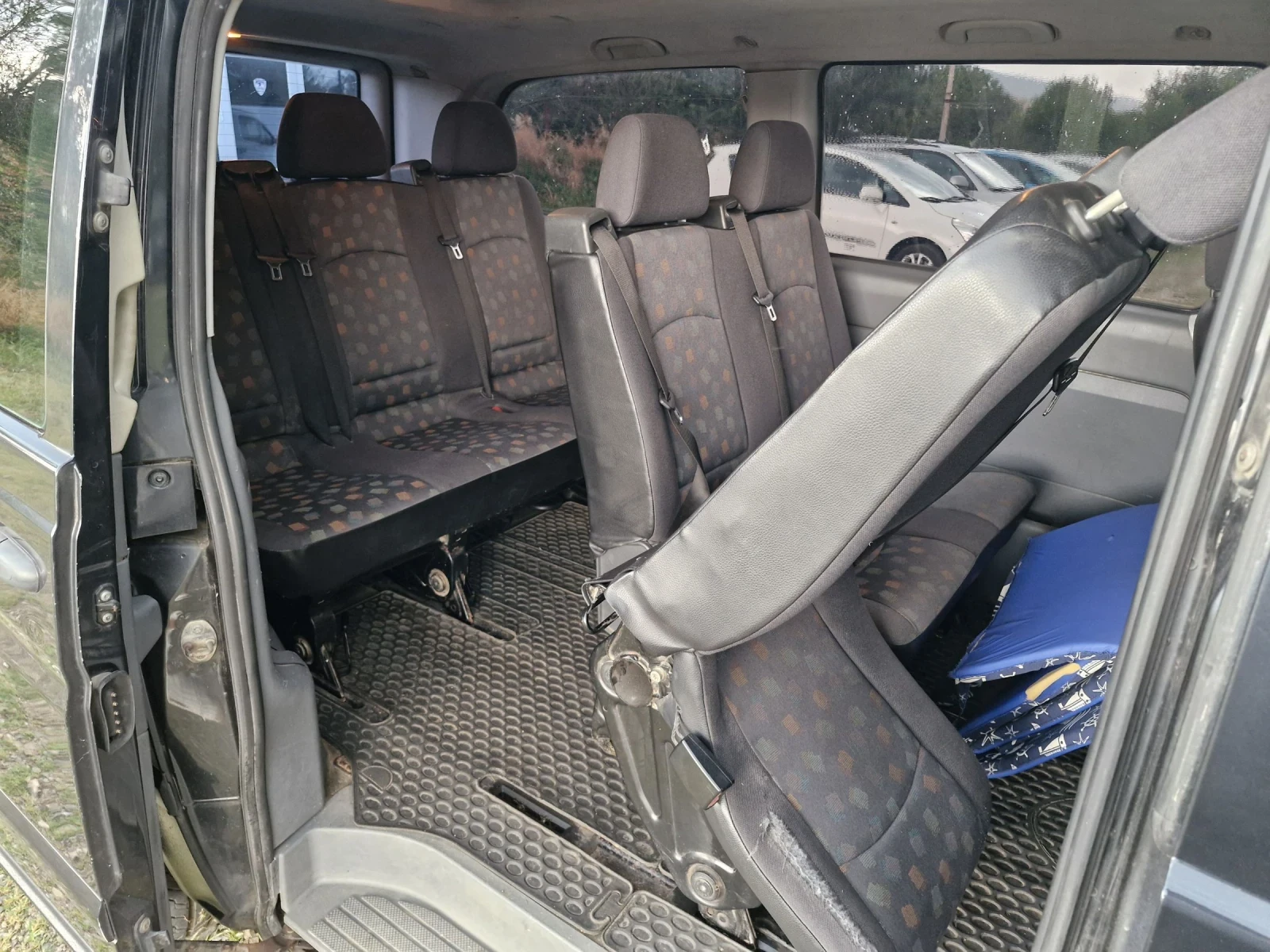 Mercedes-Benz Vito Vito 111 2.2D 646 Мотор 9местна Климатик Навигация, снимка 15 - Бусове и автобуси - 55251982