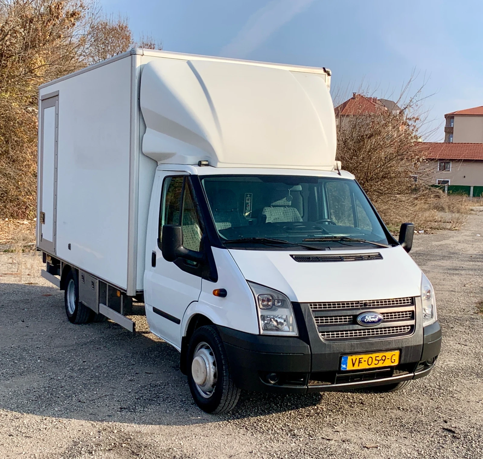 Ford Transit 55кс* ПАДАЩ БОРД 1ТОН* СТРАНИЧНА ВРАТА* ФУЛ ЕКСТР - изображение 9