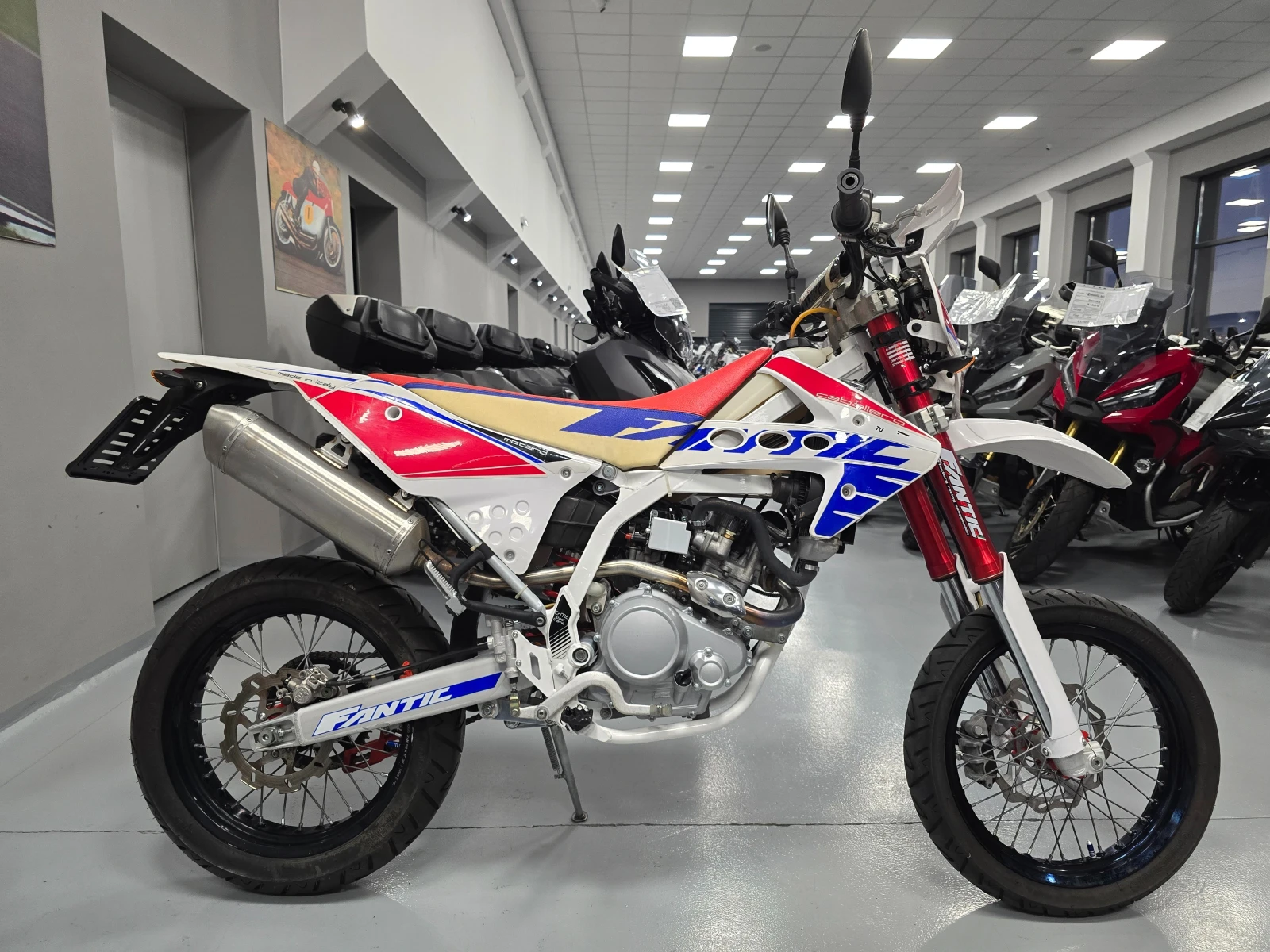 Fantic 125 ie, Supermoto, кат. А1! - изображение 3