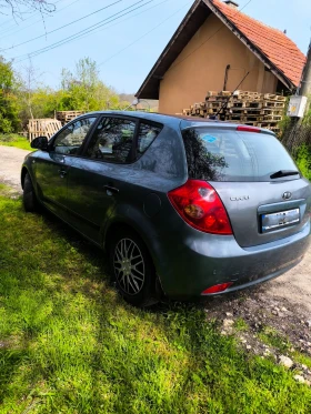 Kia Ceed 109к.с Бензин и газ на 135000км - проверени, , снимка 3