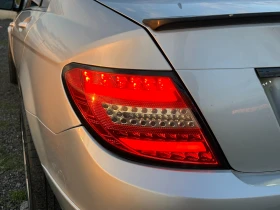 Mercedes-Benz C 200, снимка 9