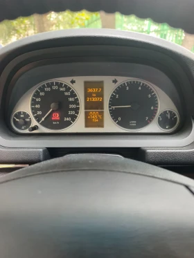 Mercedes-Benz B 200, снимка 10