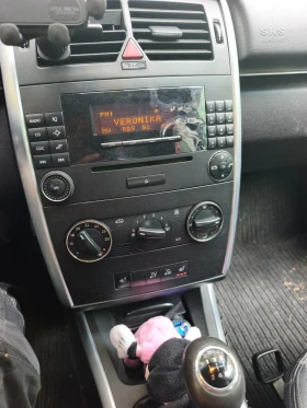 Mercedes-Benz B 200, снимка 8