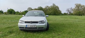 VW Golf, снимка 2 - Автомобили и джипове - 45304576