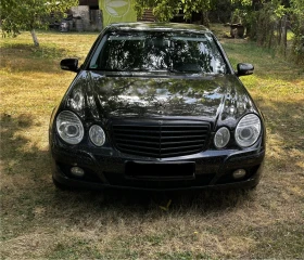  Mercedes-Benz E 320
