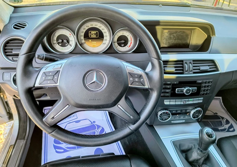 Mercedes-Benz C 220 AMG 220D, снимка 10 - Автомобили и джипове - 48069737