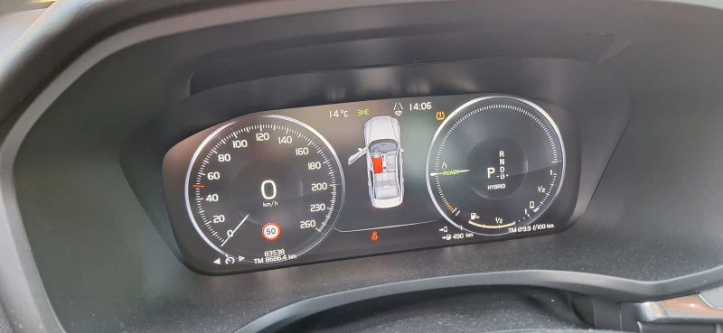 Volvo S60 Recharge Plug-In Hybrid T8 Inscription, снимка 11 - Автомобили и джипове - 48114520