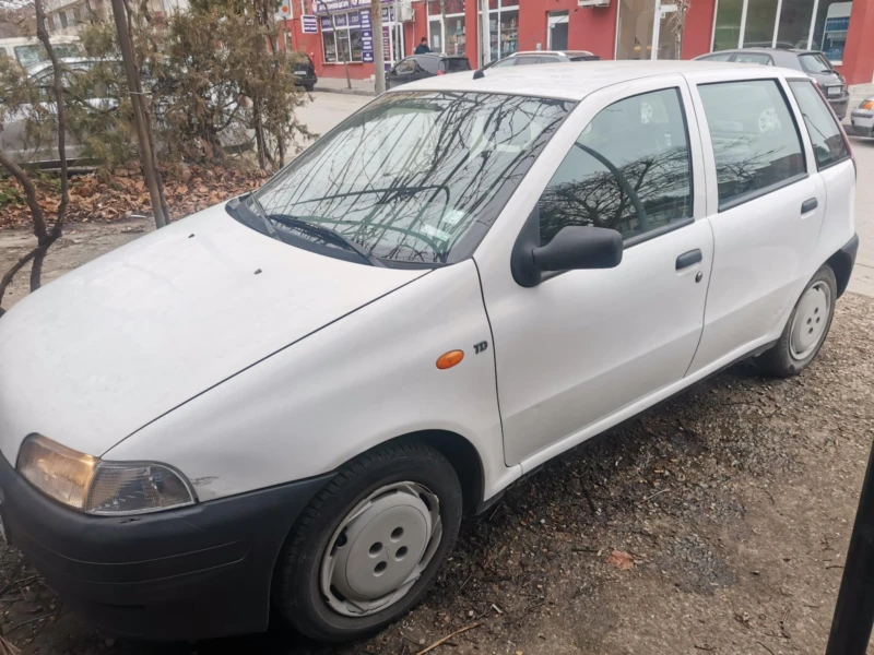 Fiat Punto, снимка 9 - Автомобили и джипове - 48694837