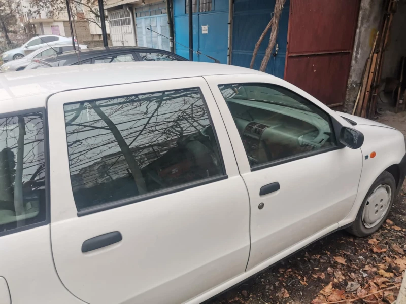 Fiat Punto, снимка 8 - Автомобили и джипове - 48694837