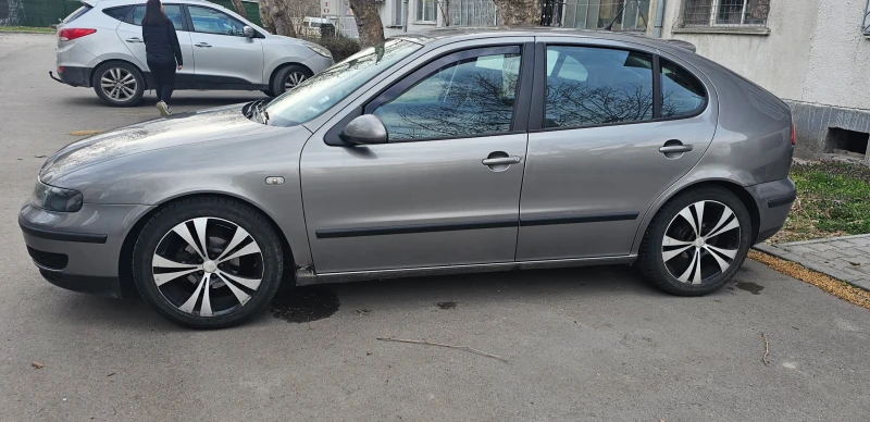 Seat Leon, снимка 4 - Автомобили и джипове - 49485145