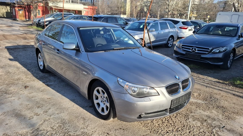 BMW 523 Седан/Автоматик/ZF/6Скорости/Нави, снимка 8 - Автомобили и джипове - 49576366