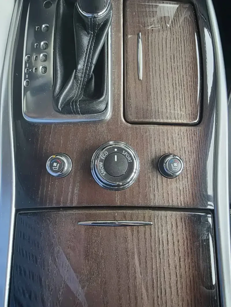 Infiniti M 35h, снимка 6 - Автомобили и джипове - 52588368