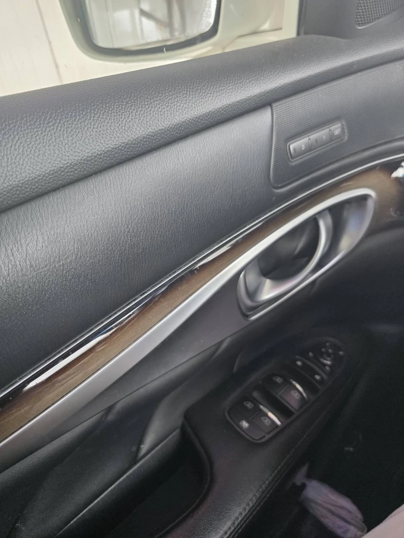 Infiniti M 35h, снимка 8 - Автомобили и джипове - 52588368