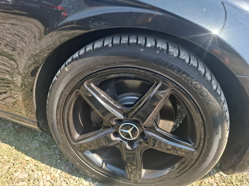 Mercedes-Benz CLS CLS300, снимка 15 - Автомобили и джипове - 51654956