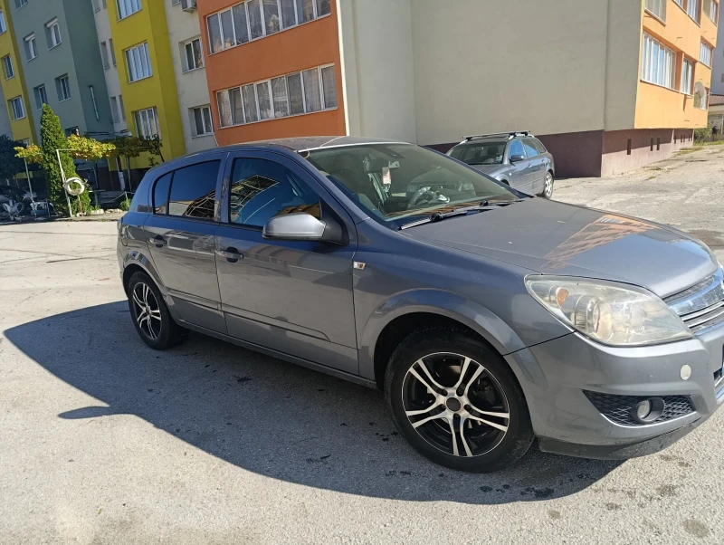 Opel Astra, снимка 2 - Автомобили и джипове - 52519385