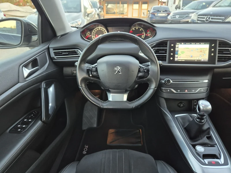 Peugeot 308 HDI///ALLURE///LED///Панорама///КОЖА///КАМЕРА , снимка 17 - Автомобили и джипове - 52250480