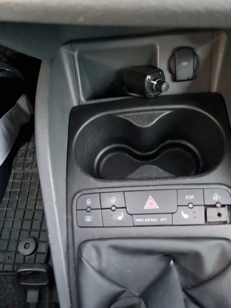 Seat Ibiza 1.6куб.105к.с. 2010г., снимка 9 - Автомобили и джипове - 52335094