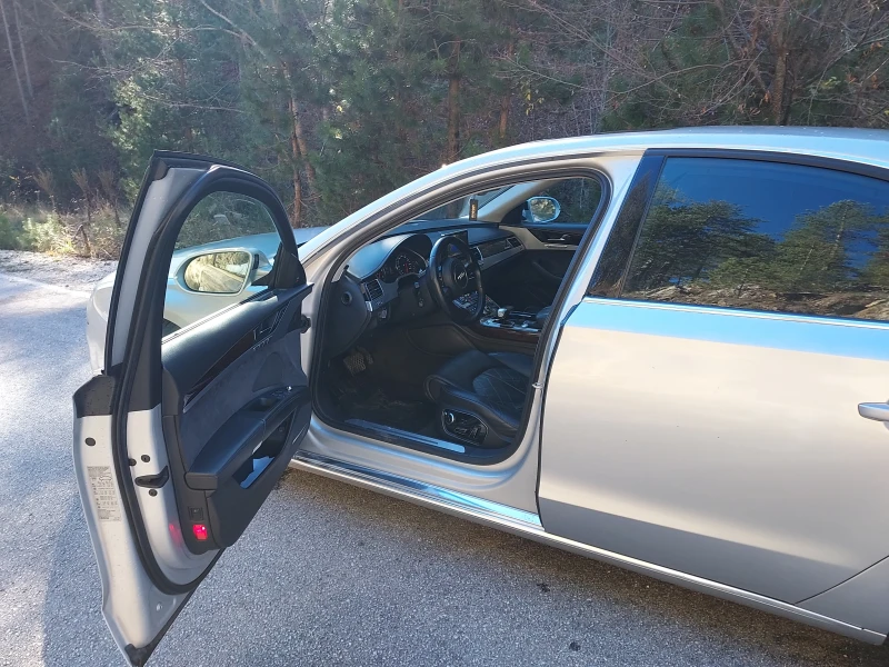 Audi A8 4.2TDI Sport V8 Сменени вериги!, снимка 9 - Автомобили и джипове - 52431351