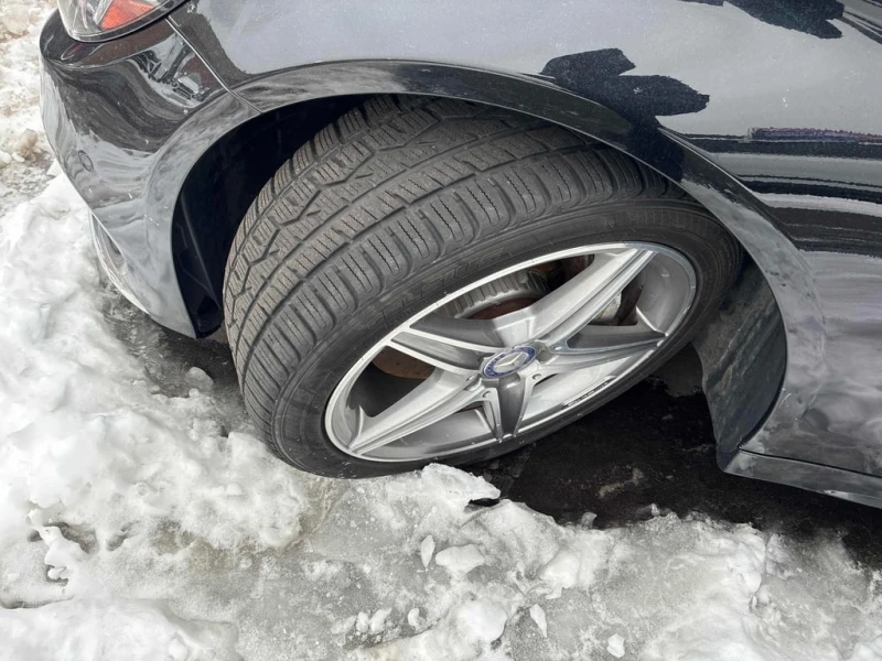 Mercedes-Benz C 300 * CARFAX * БЕЗ ПЪРВОНАЧАЛНА ВНОСКА, снимка 7 - Автомобили и джипове - 52888895