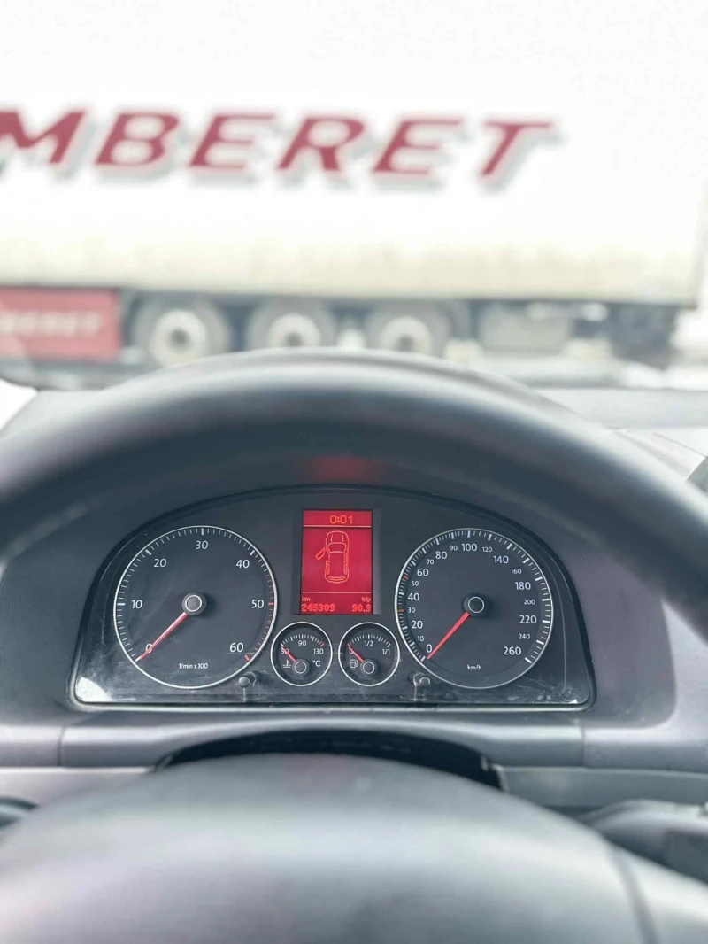 VW Touran 2.0TDI 170k.c, снимка 9 - Автомобили и джипове - 53375133