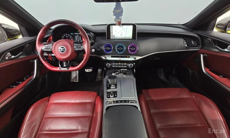 Kia Stinger, снимка 7 - Автомобили и джипове - 53380760