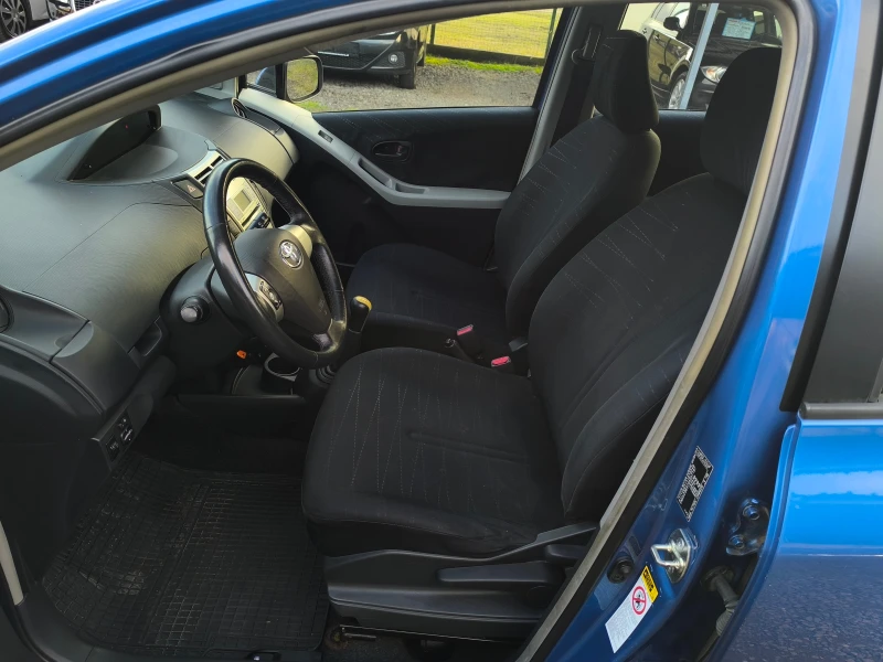 Toyota Yaris -1.4D4D-90кс-КЛИМАТИК-, снимка 9 - Автомобили и джипове - 53455806